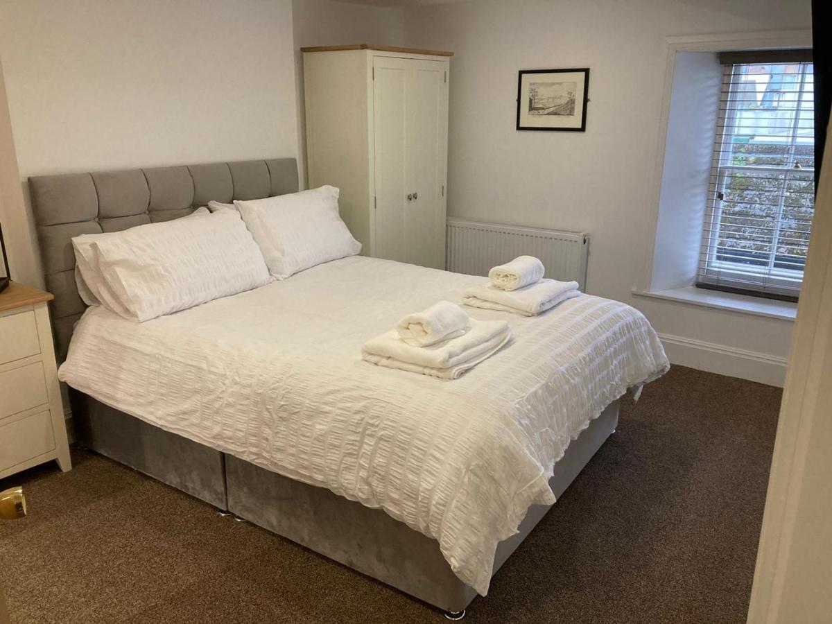 6 Church Street, Whitehaven - Perfect Deployment Location For Coast To Coast Cyclists & Hikers المظهر الخارجي الصورة